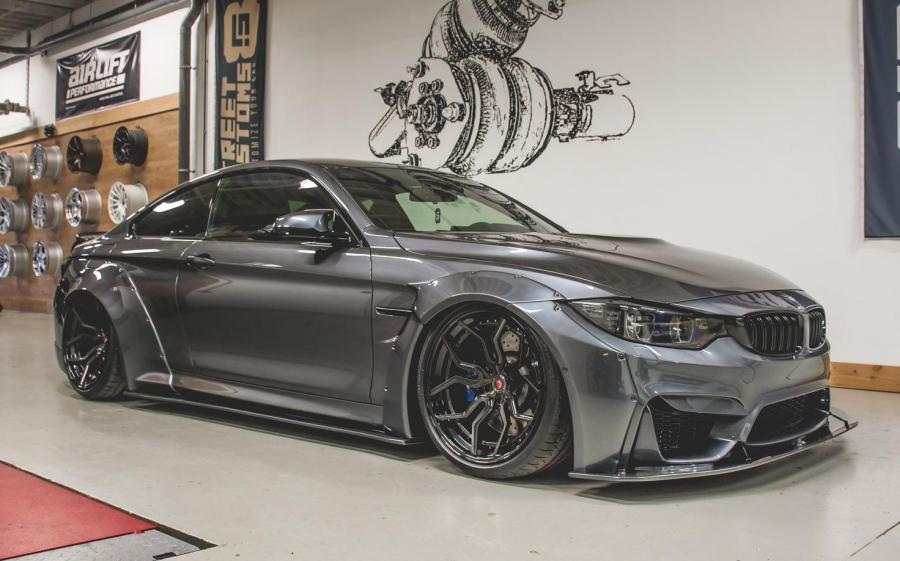 BMW M4 Coupe by AirLift Performance on Vossen Wheels (HC-3 (3-Piece)) '2019